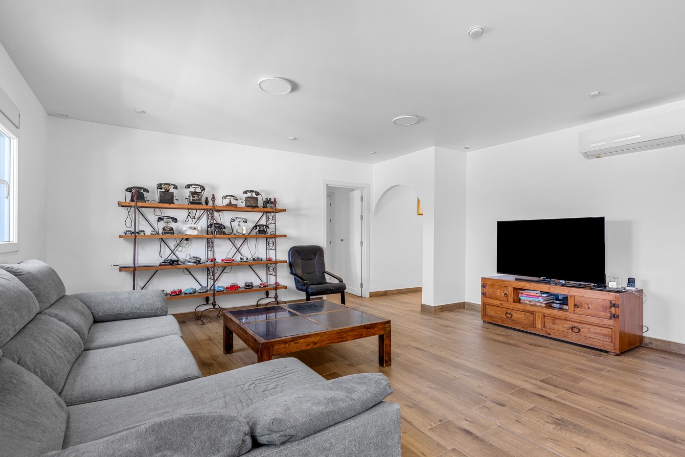 Villa for sale in Los Montesinos, Alicante, Spain