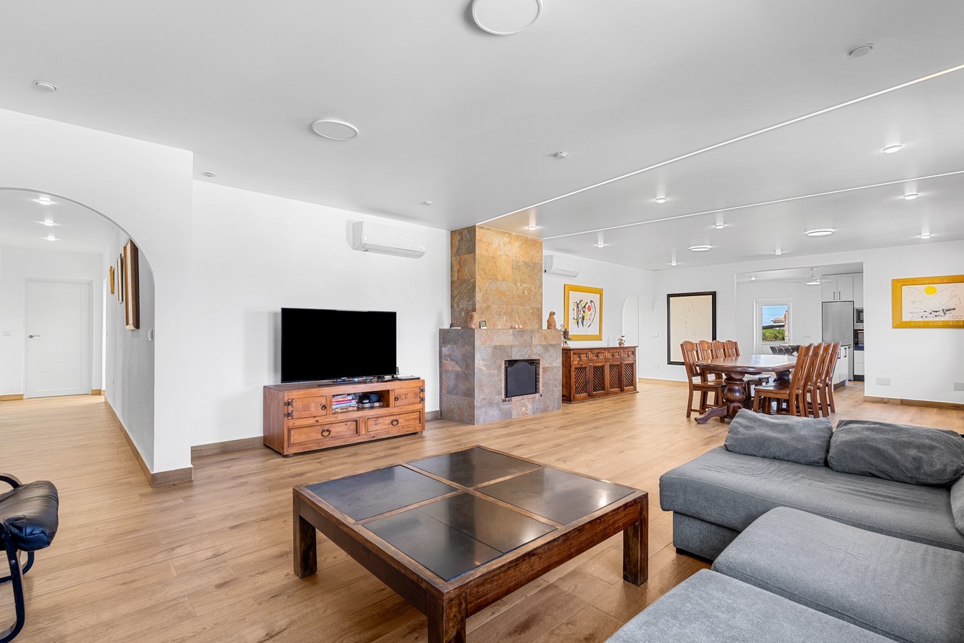 Villa for sale in Los Montesinos, Alicante, Spain