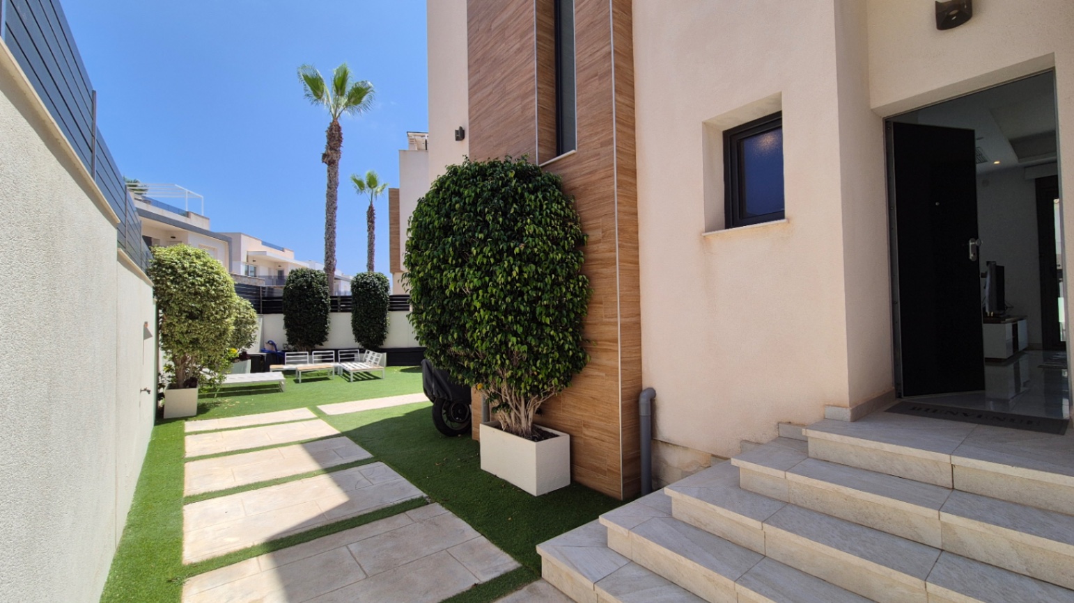 Villa for sale in Torrevieja, Alicante, Spain