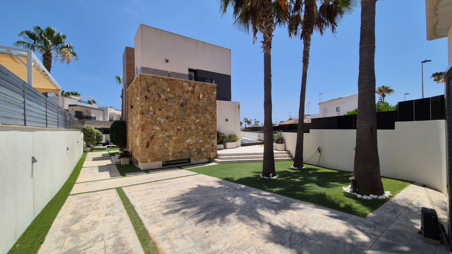 Villa for sale in Torrevieja, Alicante, Spain