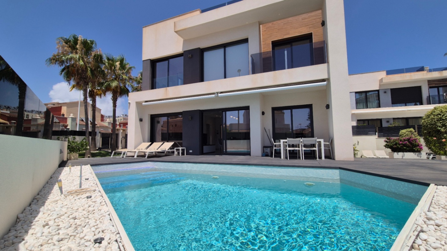 Villa for sale in Torrevieja, Alicante, Spain