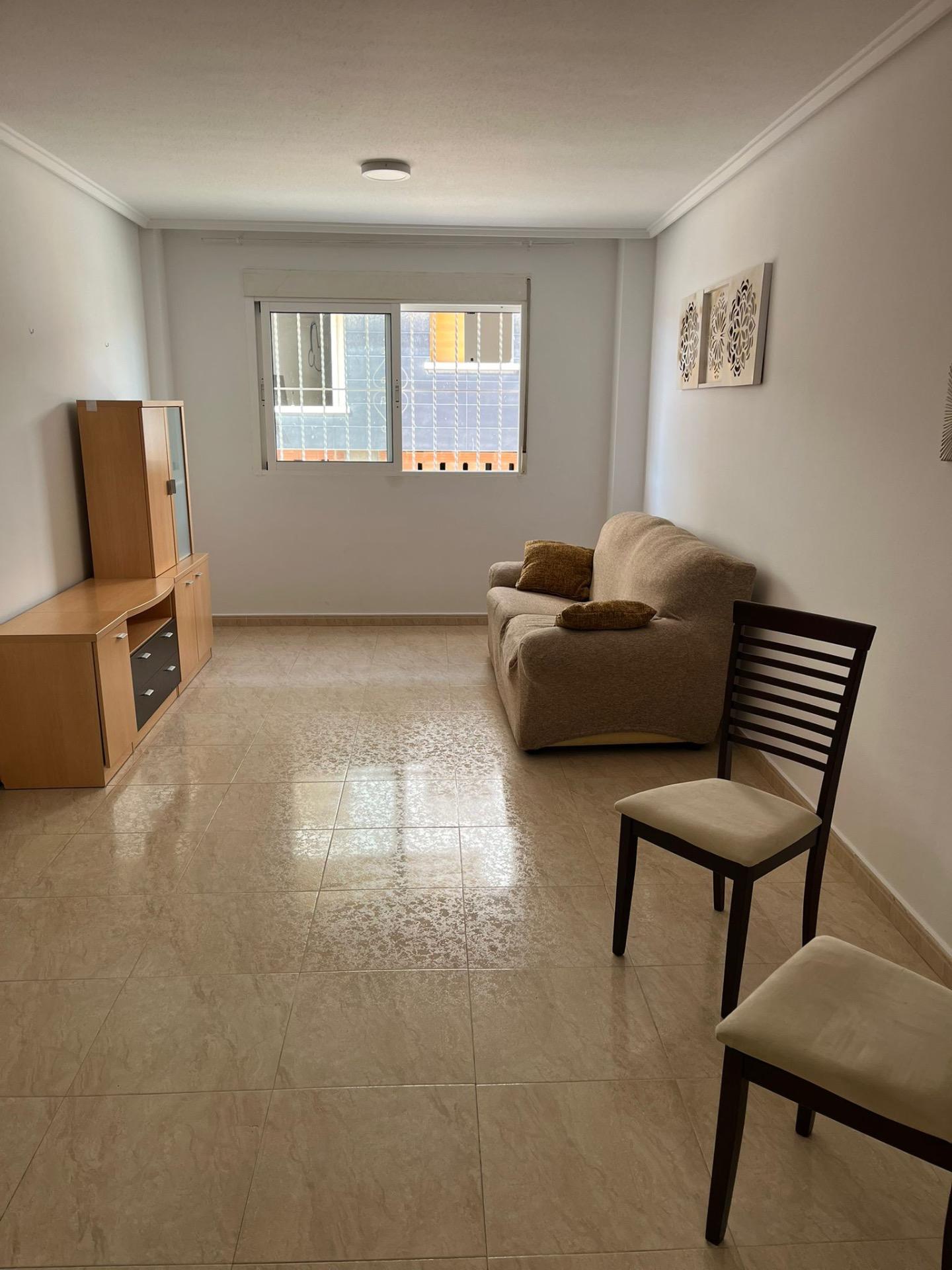 Piso en venta en San Miguel De Salinas