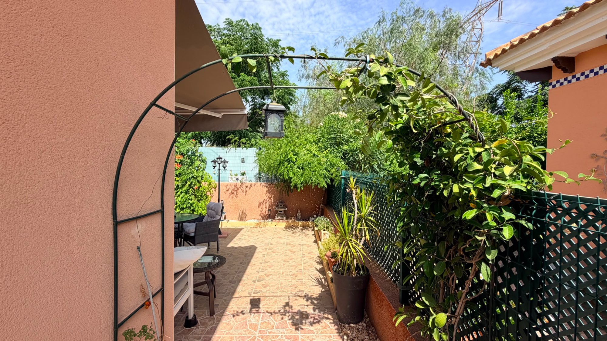 Villa en venta en Los Montesinos