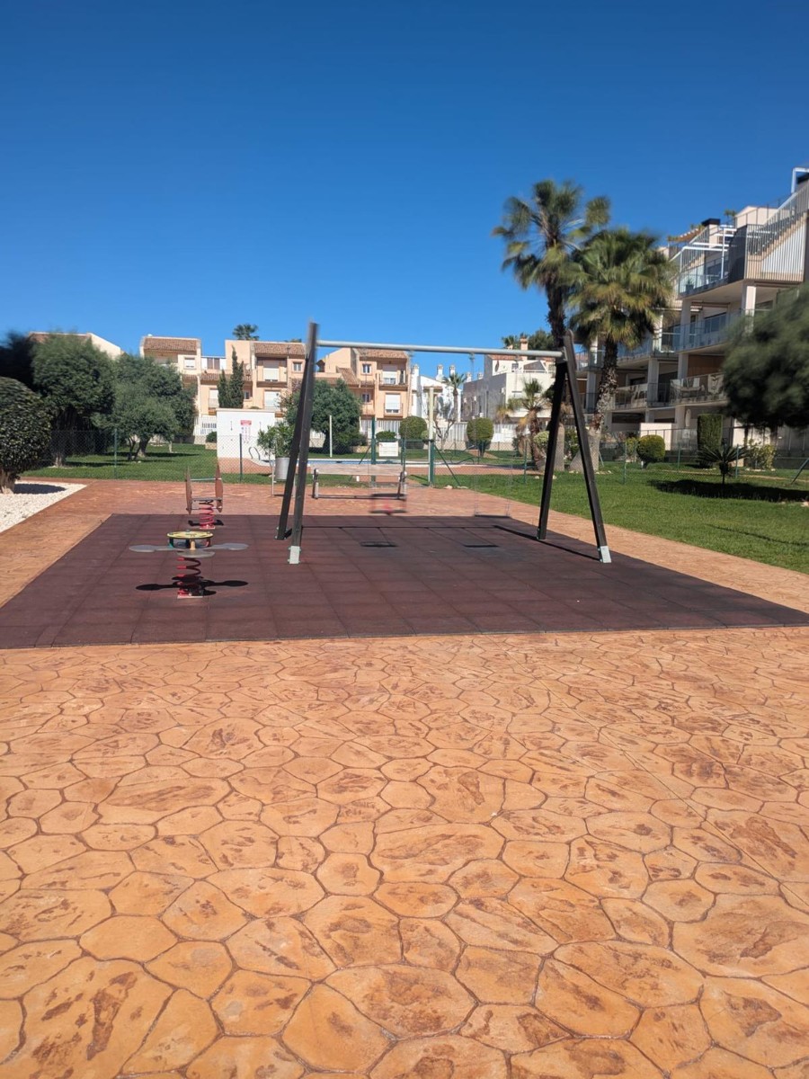 Ático en venta en Villamartin