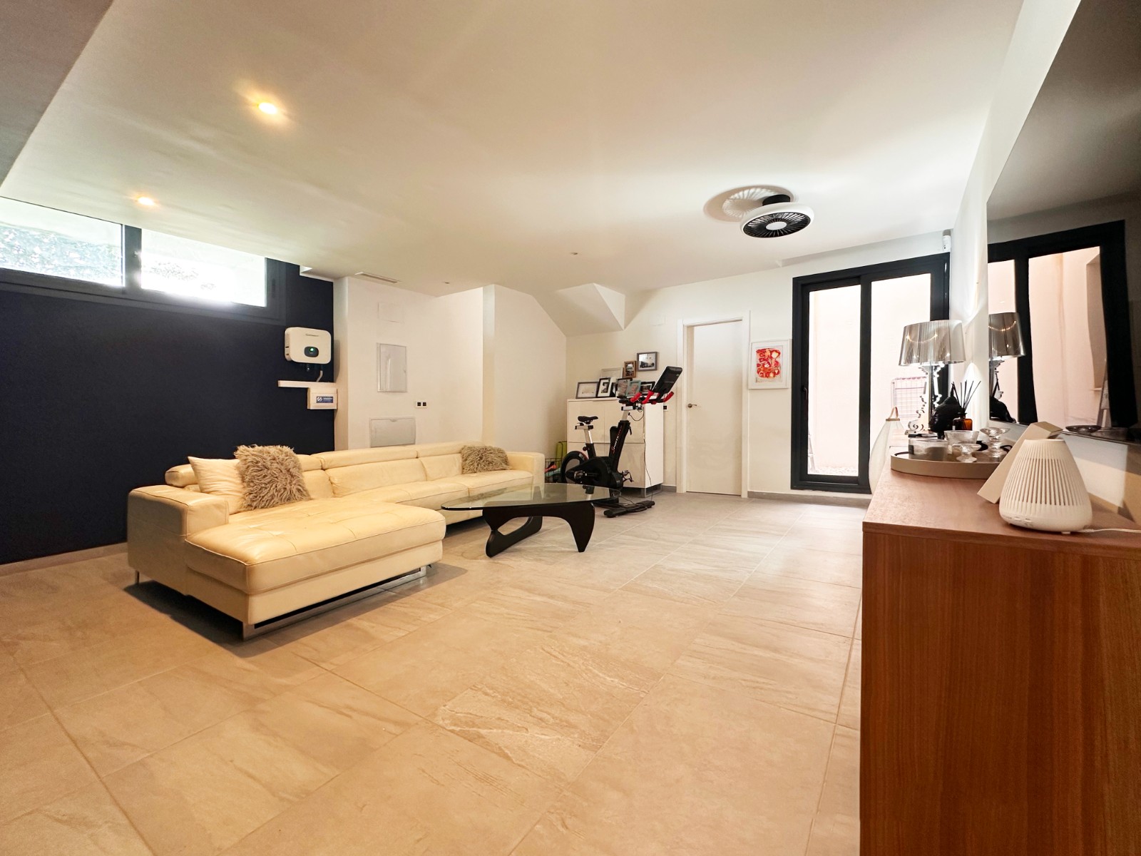 Villa for sale in San Miguel De Salinas, Alicante, Spain