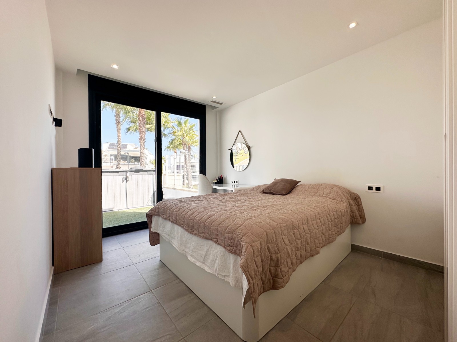 Villa for sale in San Miguel De Salinas, Alicante, Spain