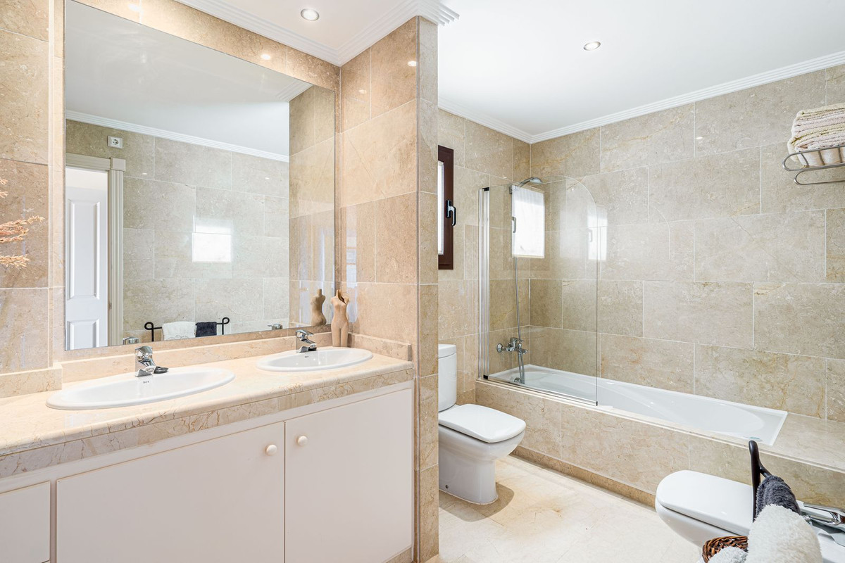 Apartment for sale in Estepona, Málaga, Spain