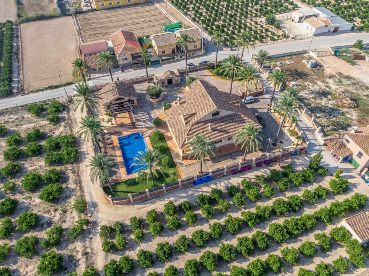 Villa for sale in Molins, Alicante, Spain
