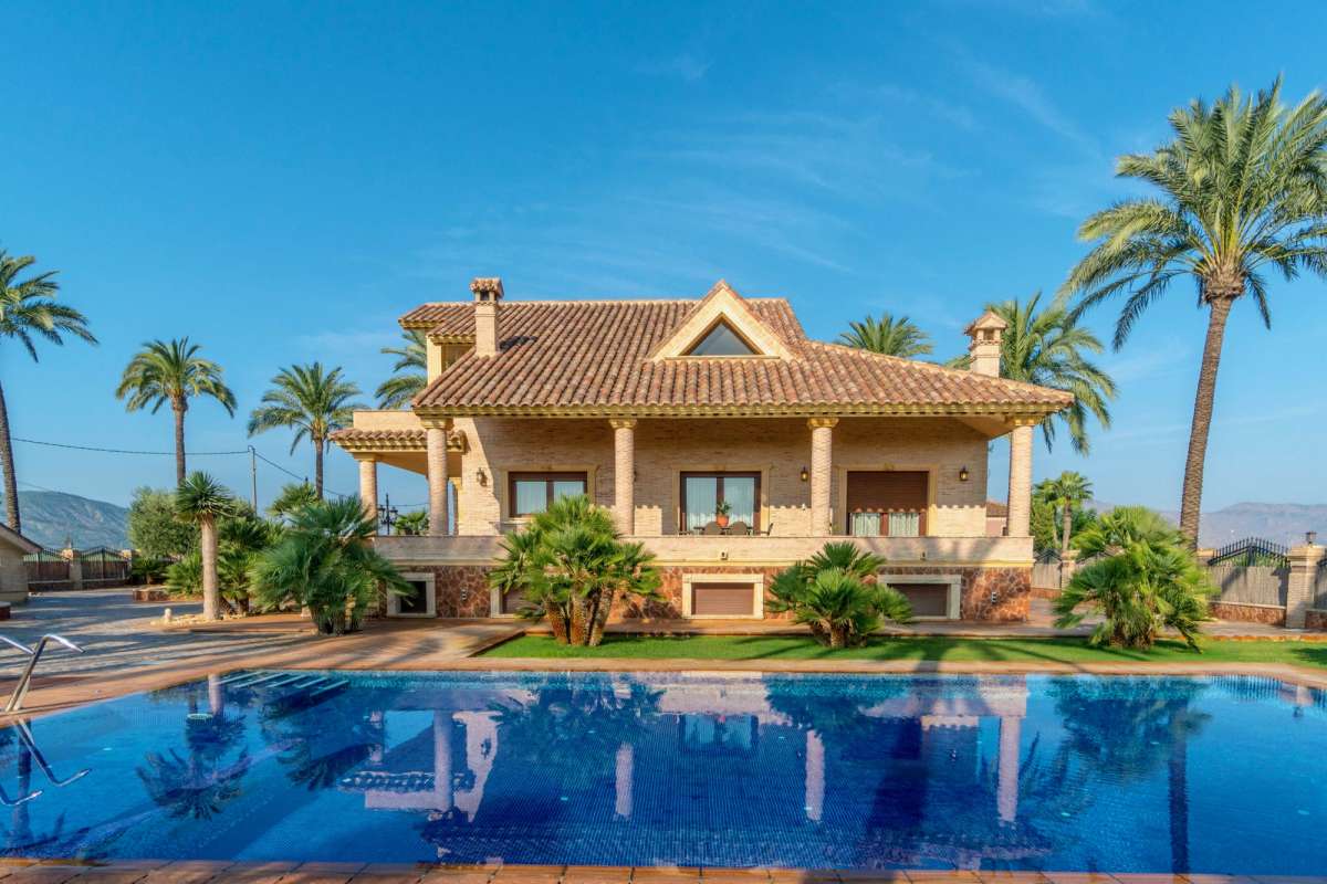 Villa for sale in Molins, Alicante, Spain