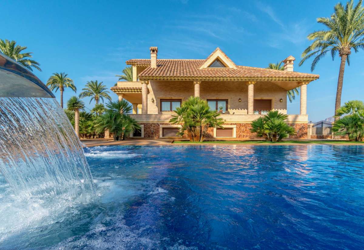 Villa for sale in Molins, Alicante, Spain