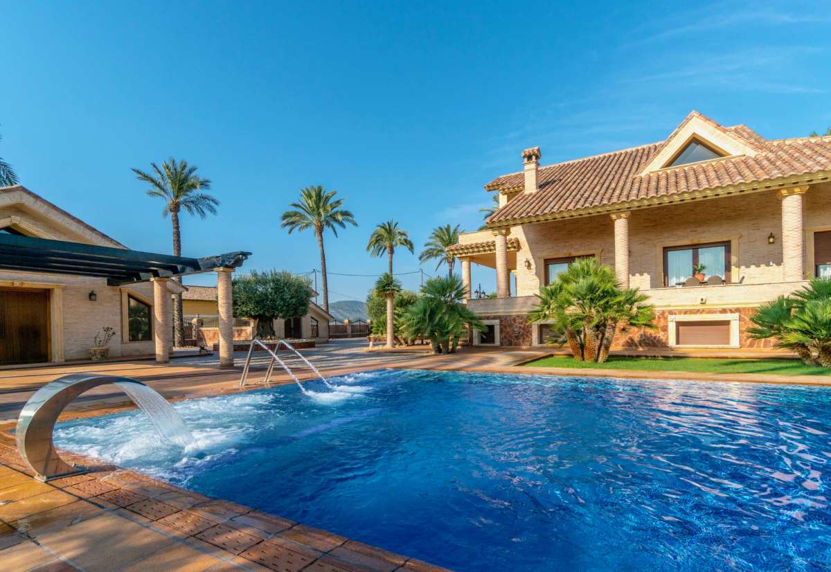 Villa for sale in Molins, Alicante, Spain
