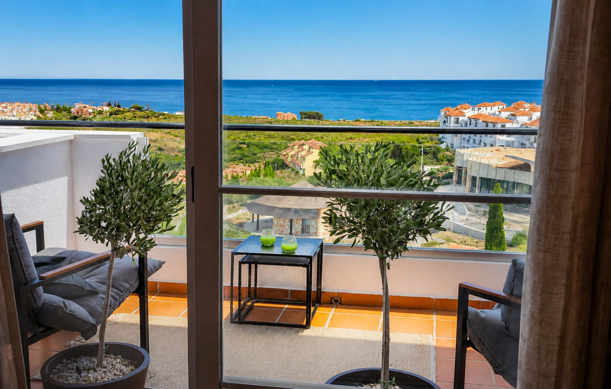 Apartment for sale in Manilva, Málaga, Spain
