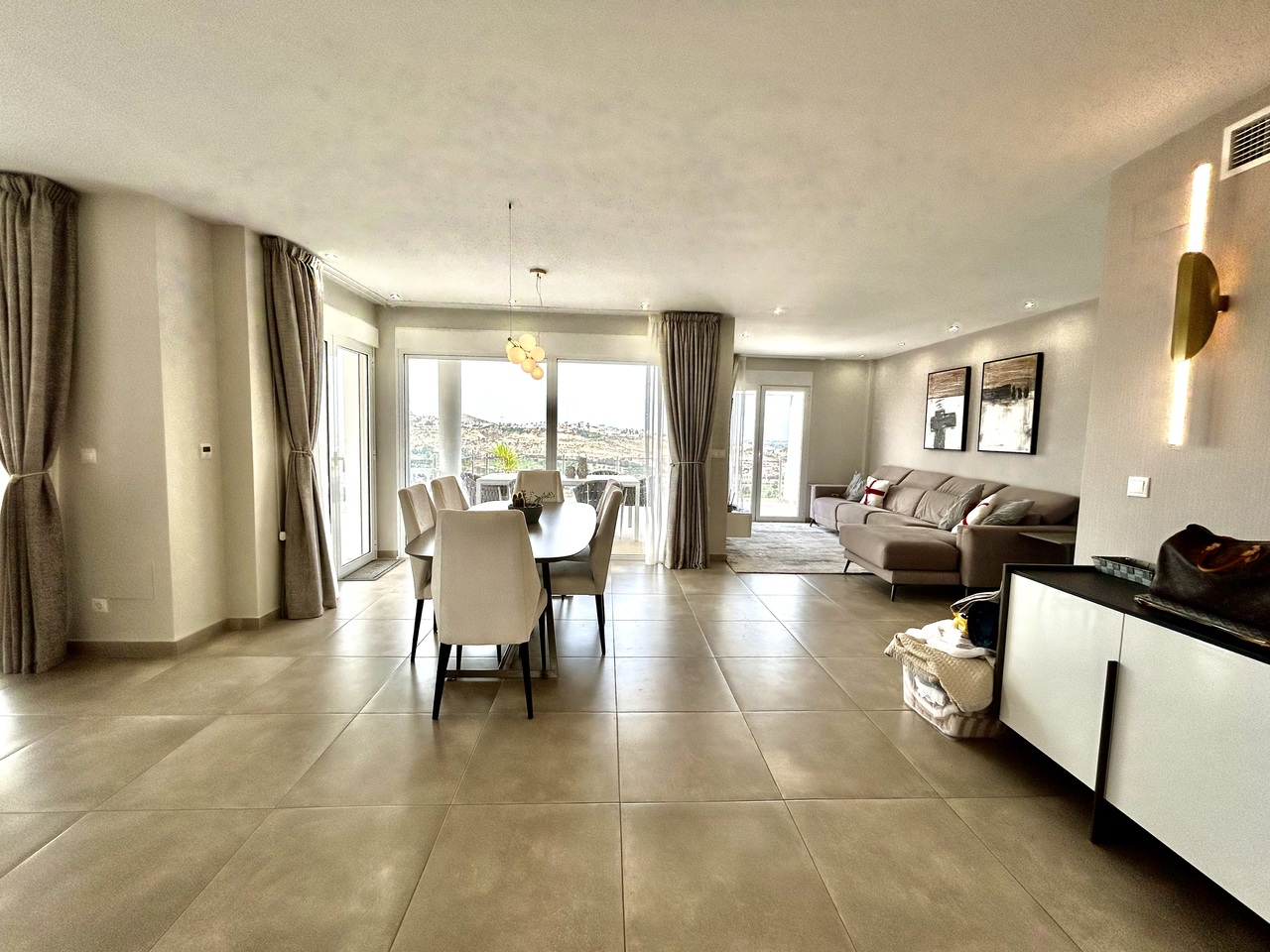 Villa for sale in Ciudad Quesada, Alicante, Spain