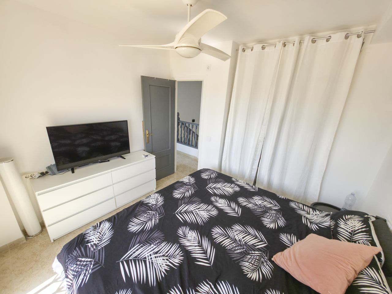 Villa for sale in Villamartin, Alicante, Spain