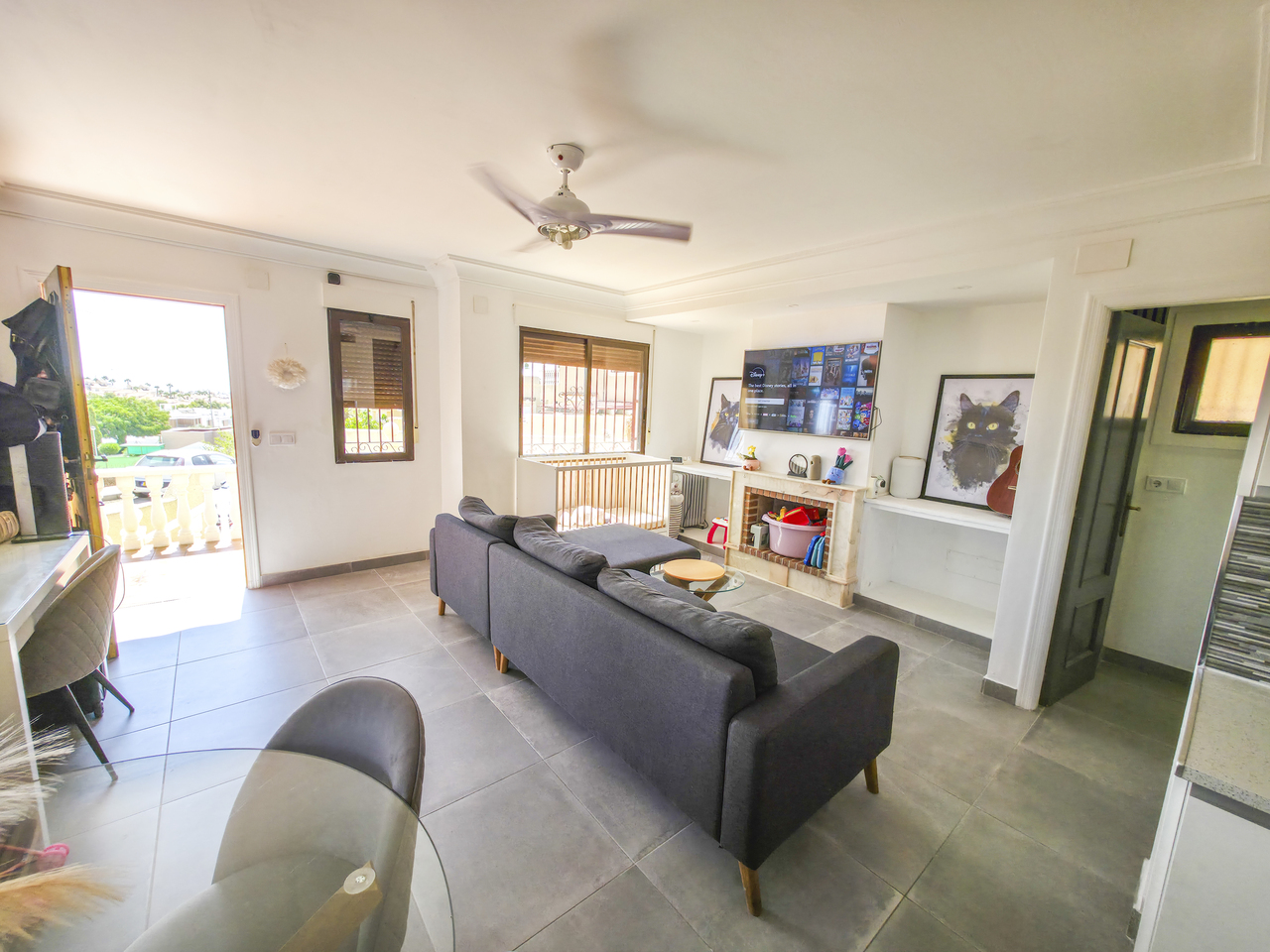 Villa for sale in Villamartin, Alicante, Spain
