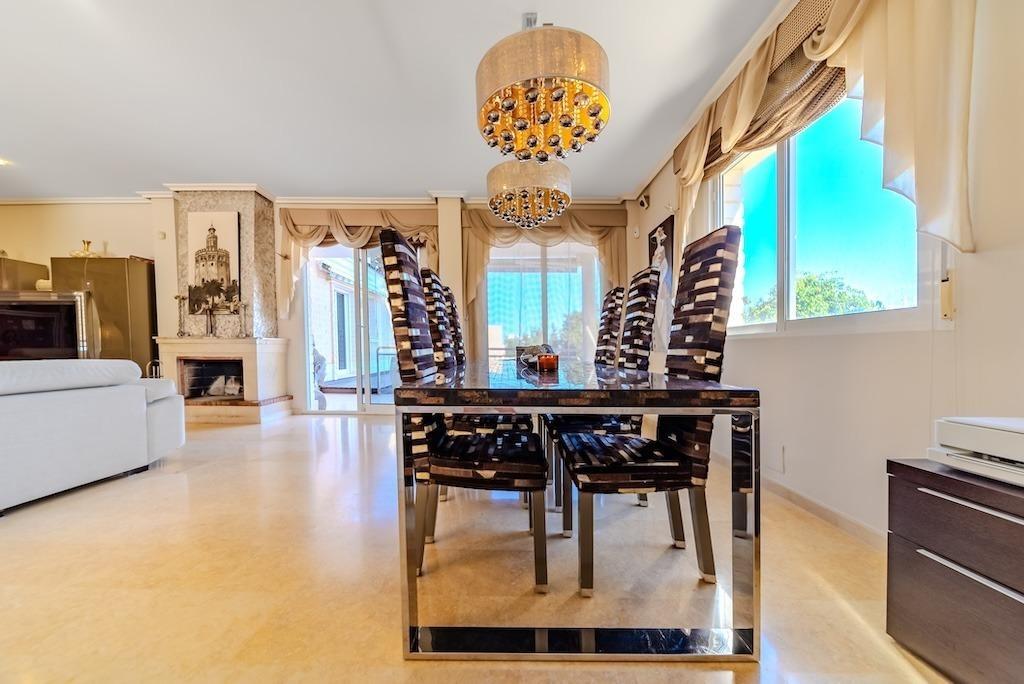 Villa for sale in Torrevieja, Alicante, Spain