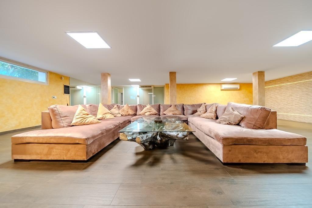 Villa for sale in Torrevieja, Alicante, Spain