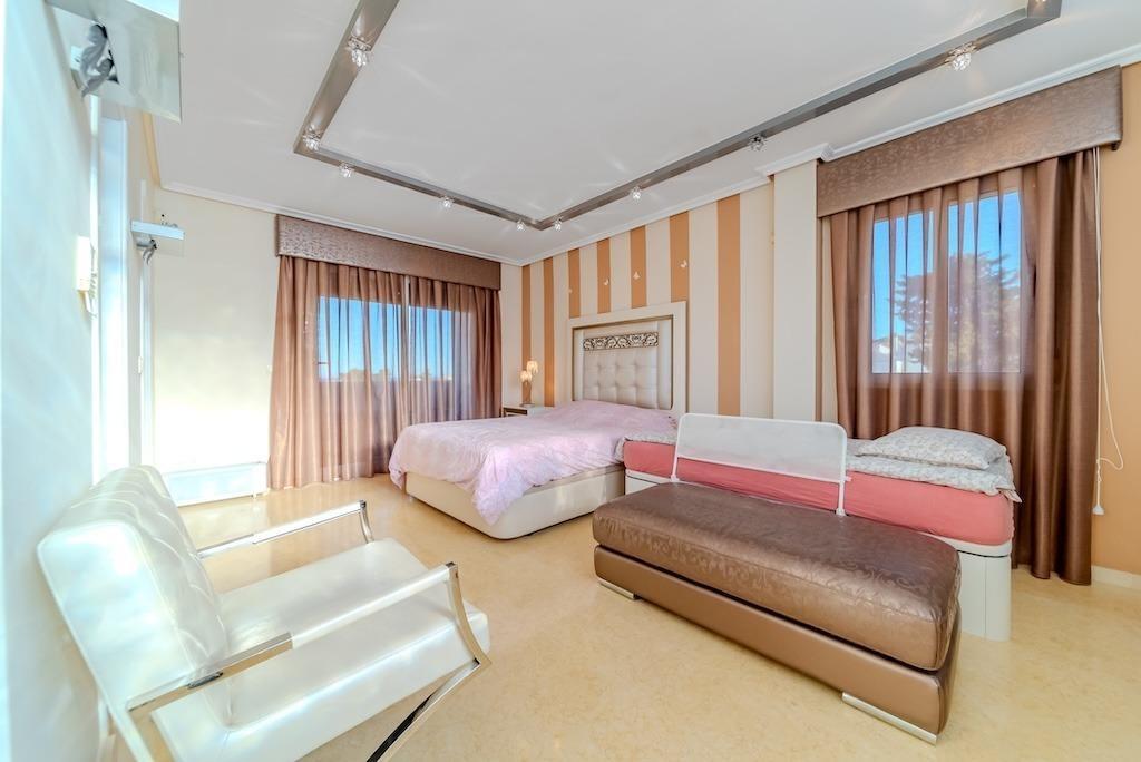 Villa for sale in Torrevieja, Alicante, Spain