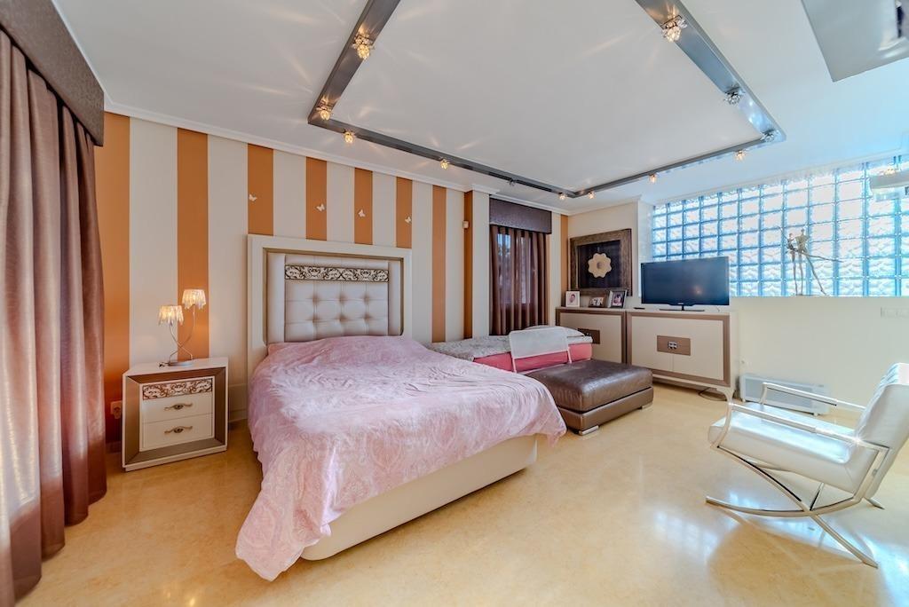 Villa for sale in Torrevieja, Alicante, Spain