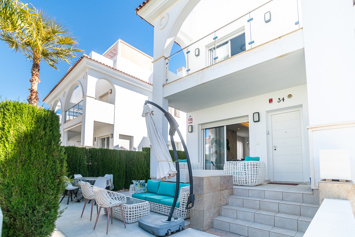 Villa for sale in Ciudad Quesada, Alicante, Spain