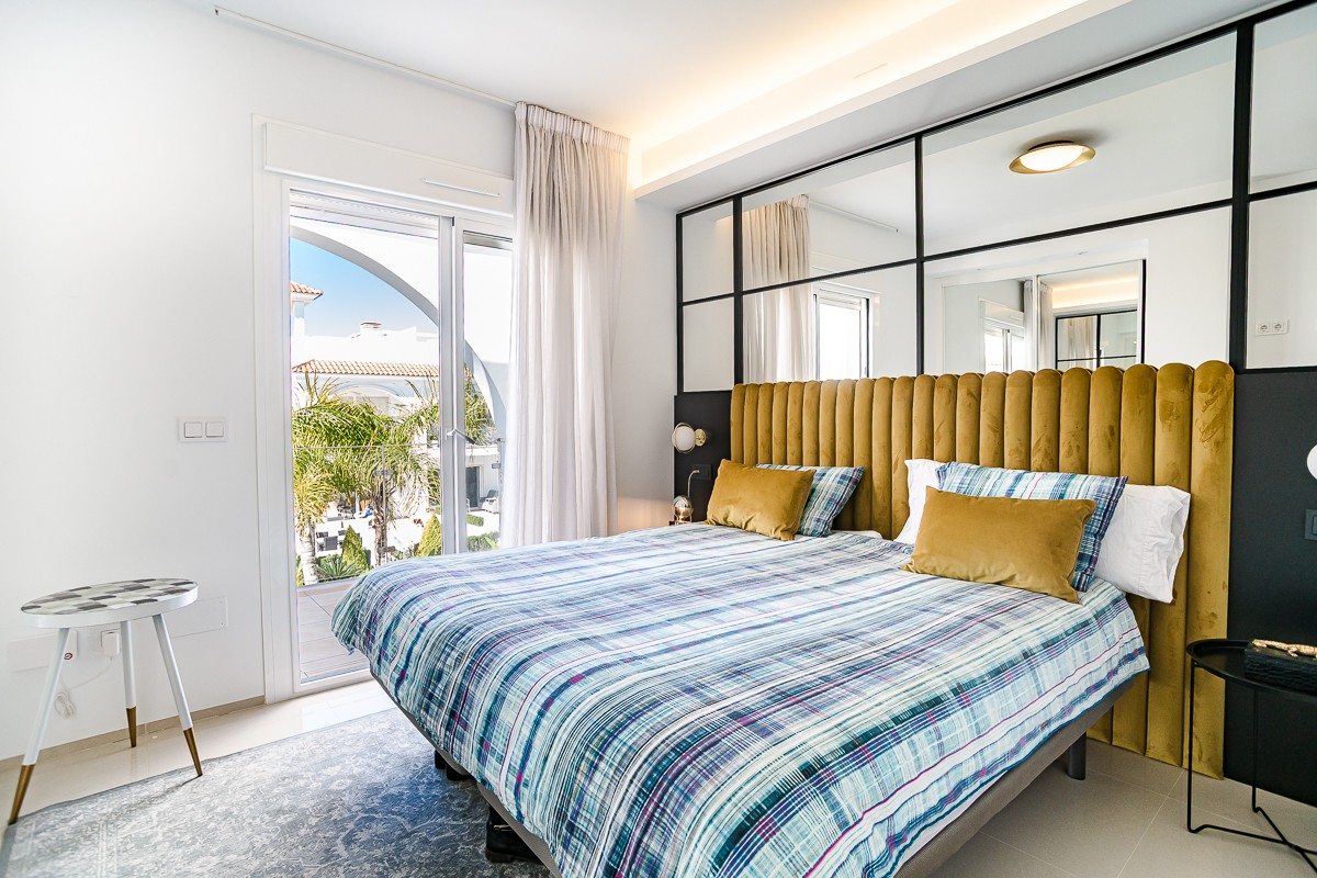 Villa for sale in Ciudad Quesada, Alicante, Spain
