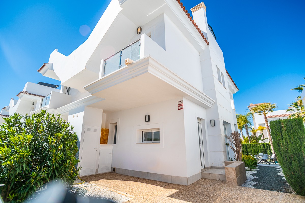 Villa for sale in Ciudad Quesada, Alicante, Spain
