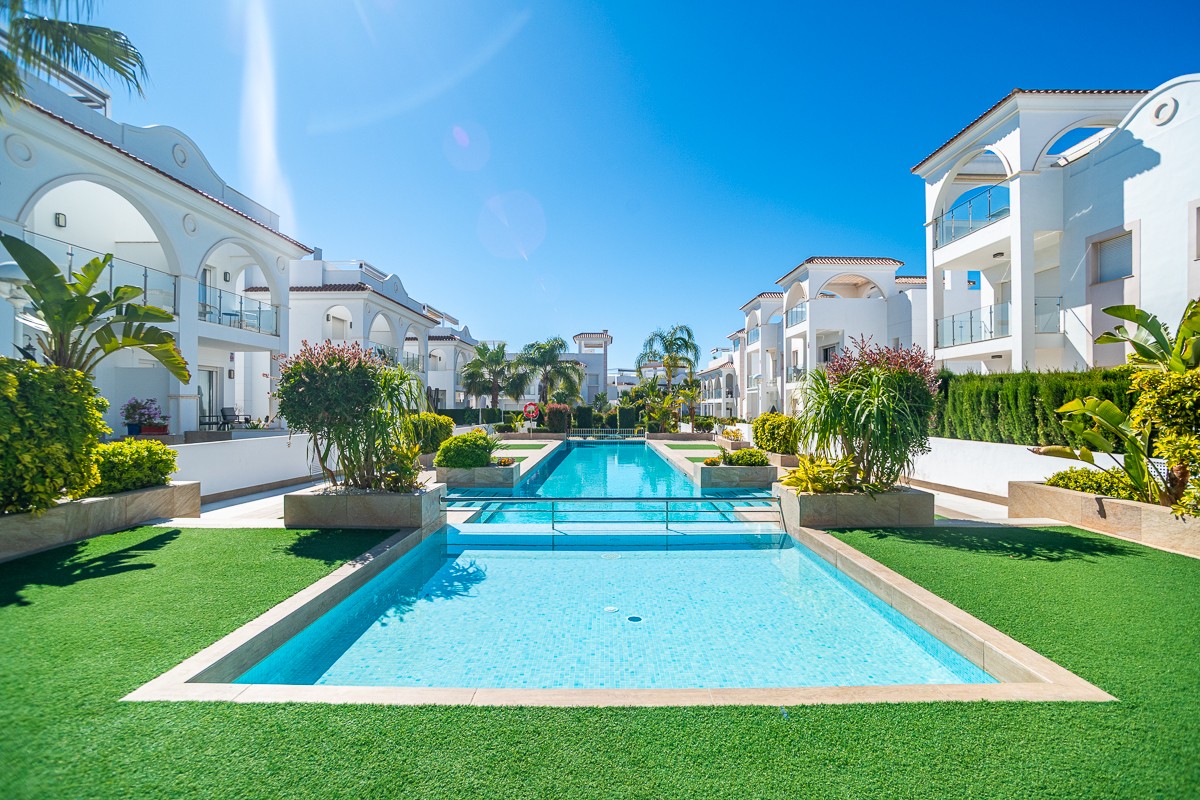 Villa for sale in Ciudad Quesada, Alicante, Spain