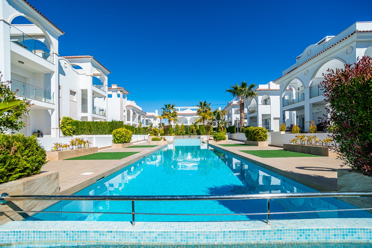 Villa for sale in Ciudad Quesada, Alicante, Spain