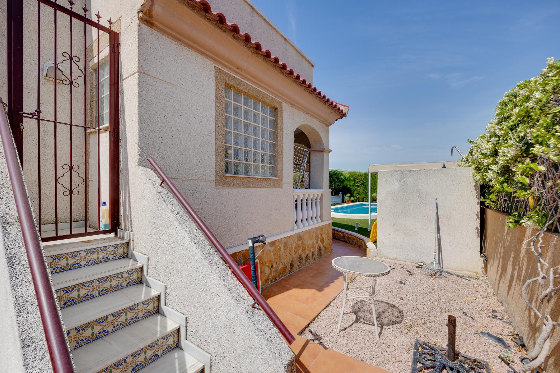 Villa for sale in San Fulgencio, Alicante, Spain