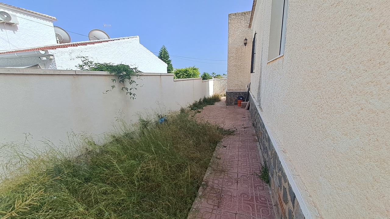 Villa en venta en Villamartin