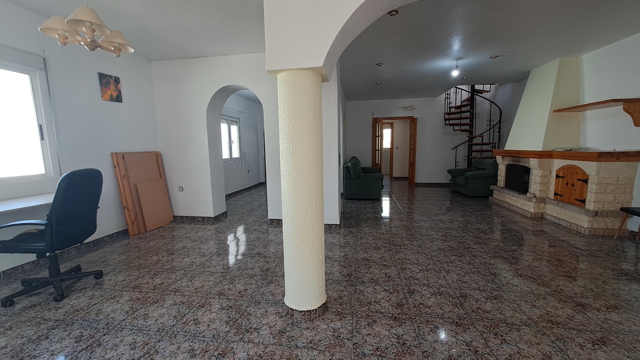 Villa en venta en Villamartin