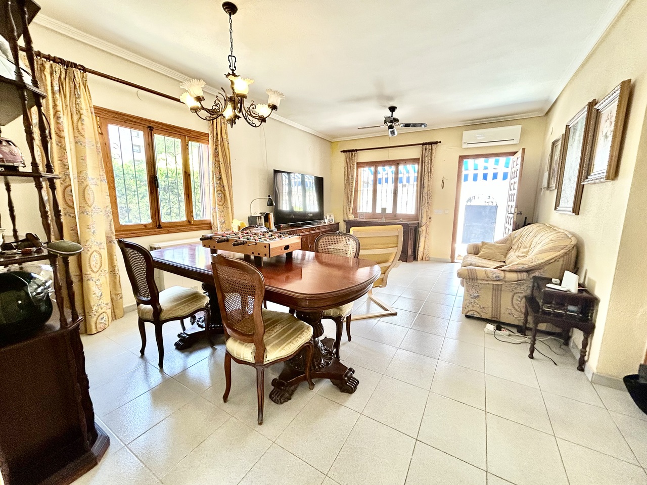 Villa en venta en La Zenia