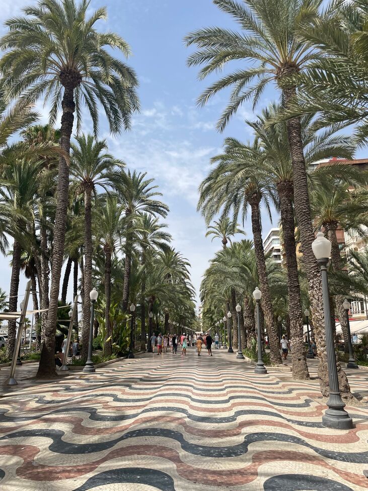 Apartment for sale in Alicante, Alicante, Spain