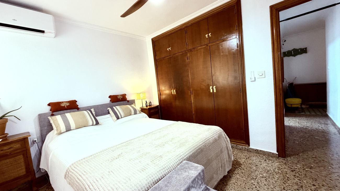 Apartment for sale in Alicante, Alicante, Spain