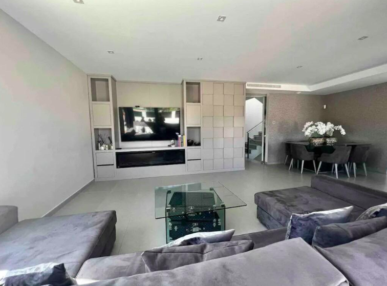 Villa for sale in Los Balcones, Alicante, Spain