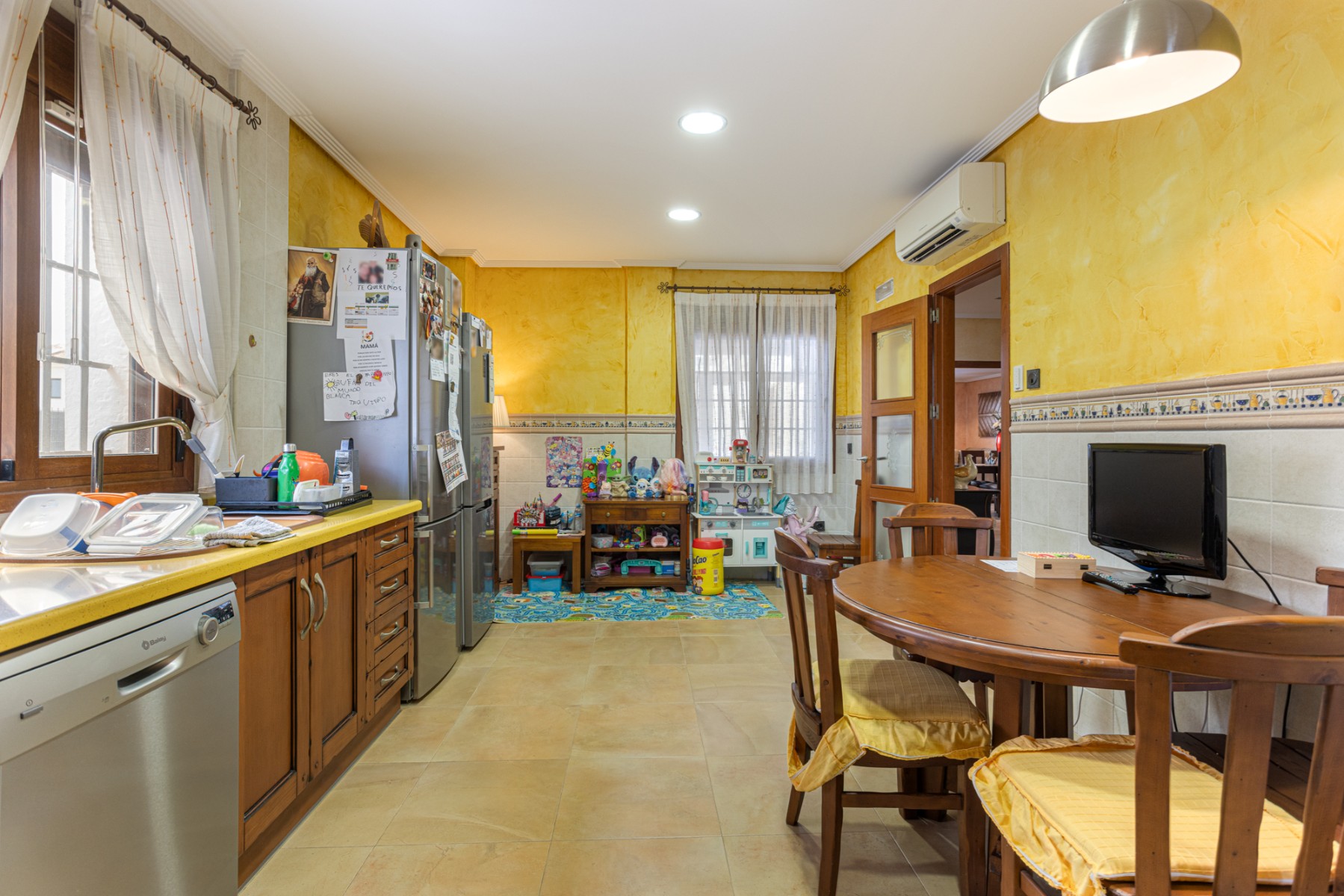 Villa for sale in Los Montesinos, Alicante, Spain