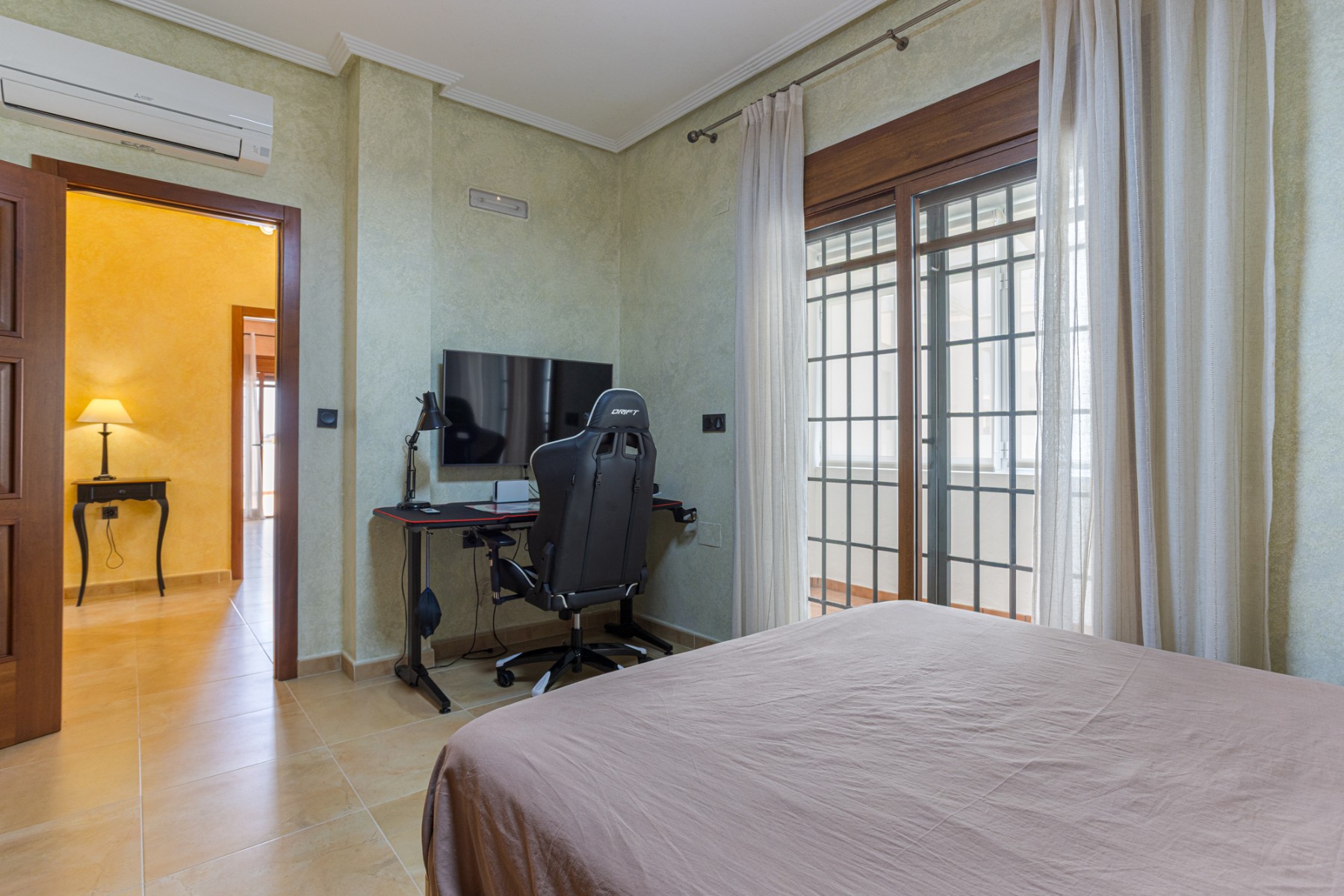 Villa for sale in Los Montesinos, Alicante, Spain