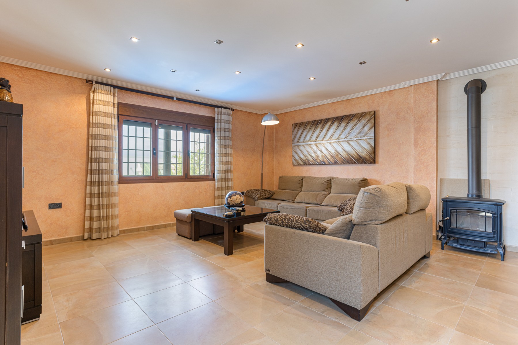 Villa for sale in Los Montesinos, Alicante, Spain