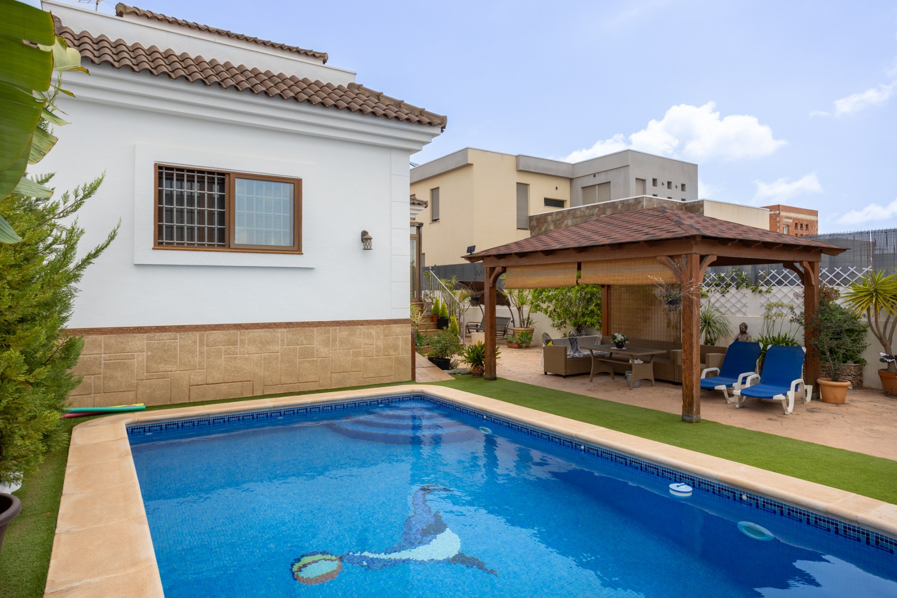 Villa for sale in Los Montesinos, Alicante, Spain