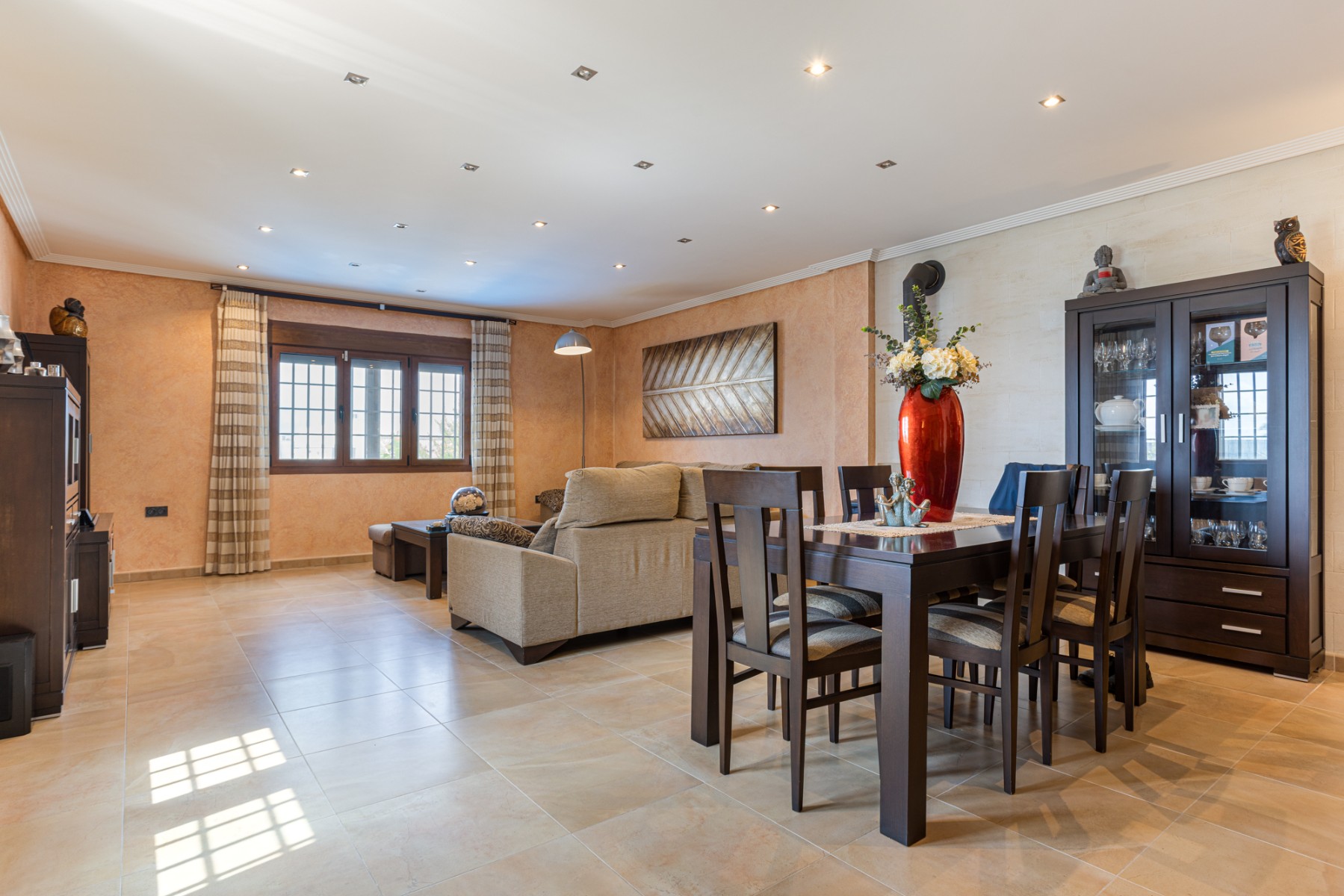 Villa for sale in Los Montesinos, Alicante, Spain