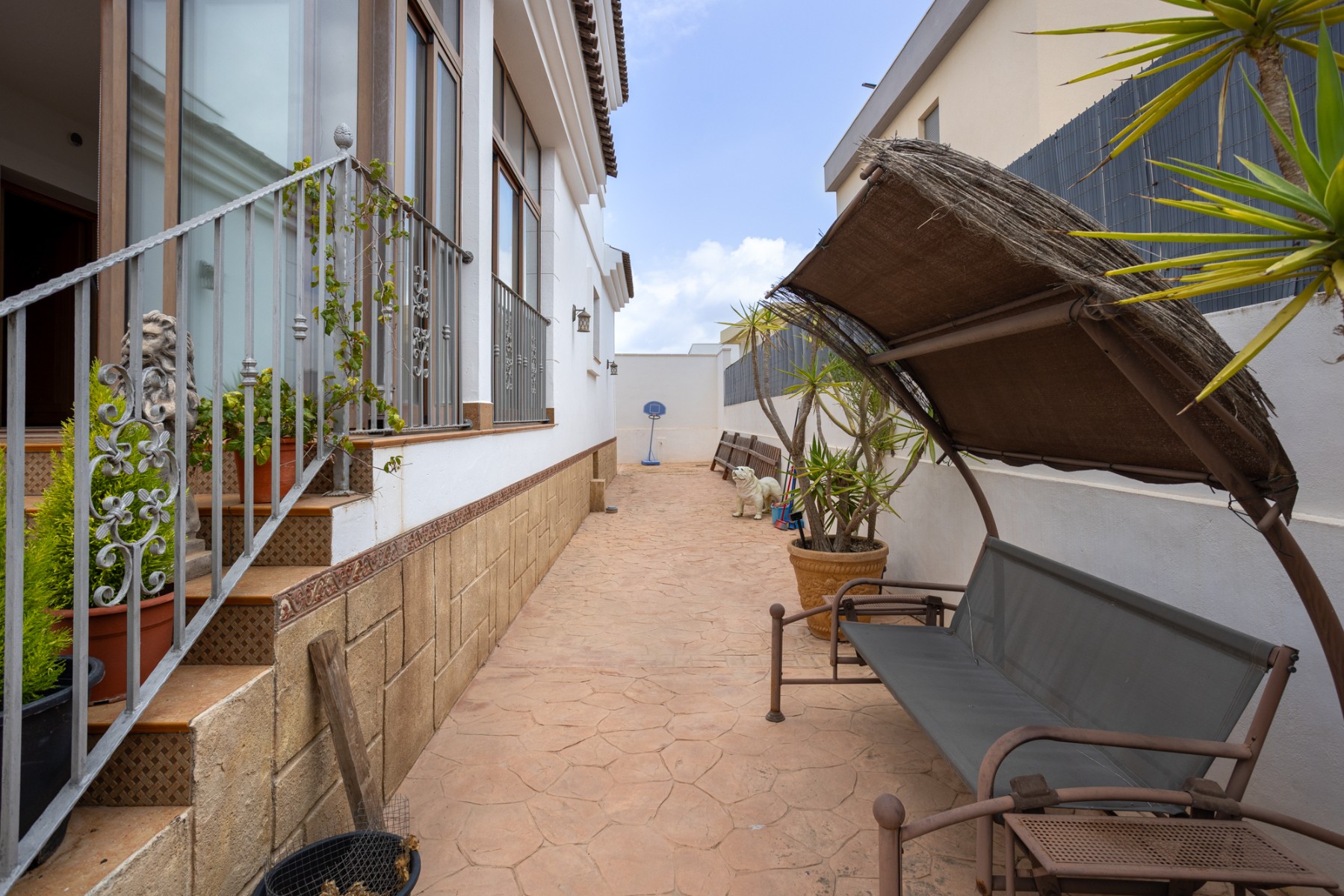 Villa for sale in Los Montesinos, Alicante, Spain