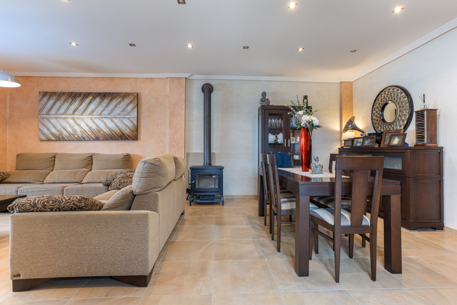 Villa for sale in Los Montesinos, Alicante, Spain