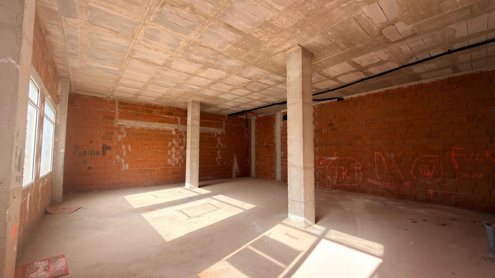 Commercial unit for sale in Orihuela Costa, Alicante, Spain