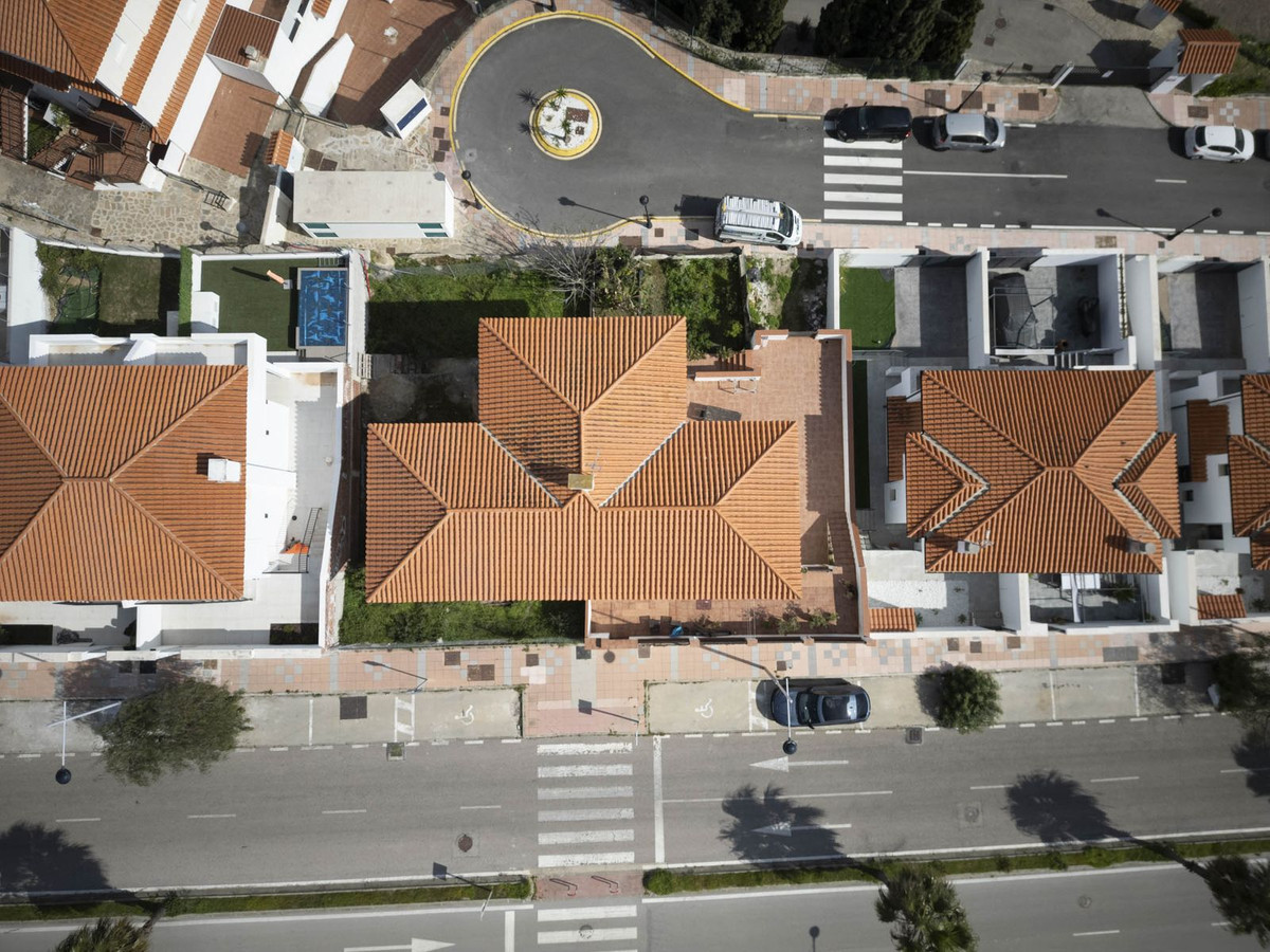 Town House for sale in La Duquesa, Málaga, Spain