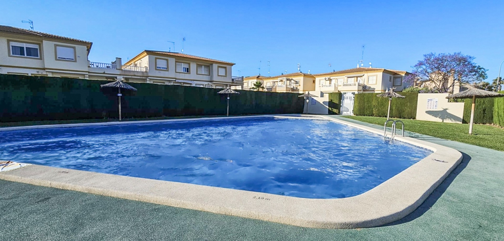 Bungalow for sale in Orihuela Costa, Alicante, Spain