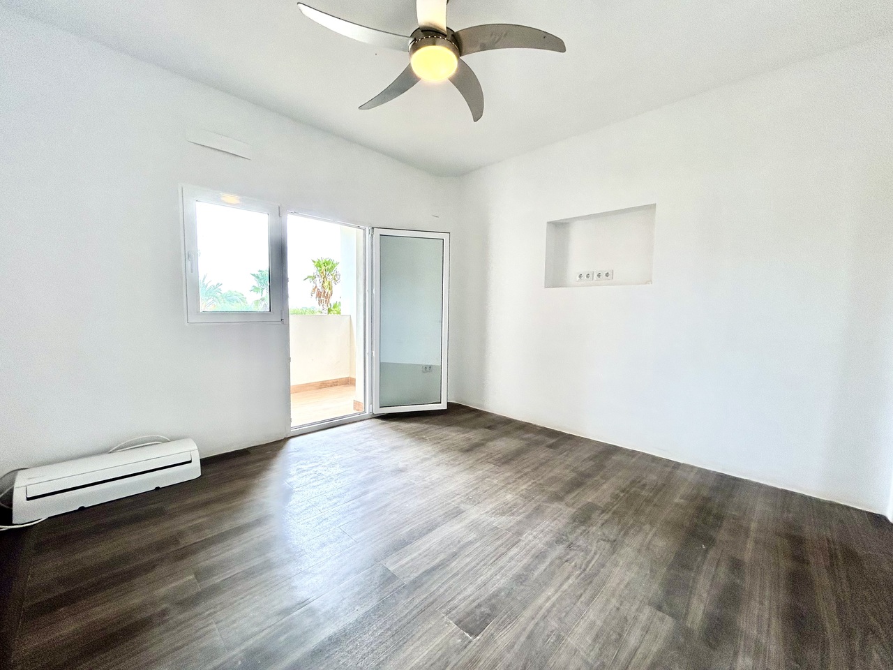 Villa for sale in Los Montesinos, Alicante, Spain