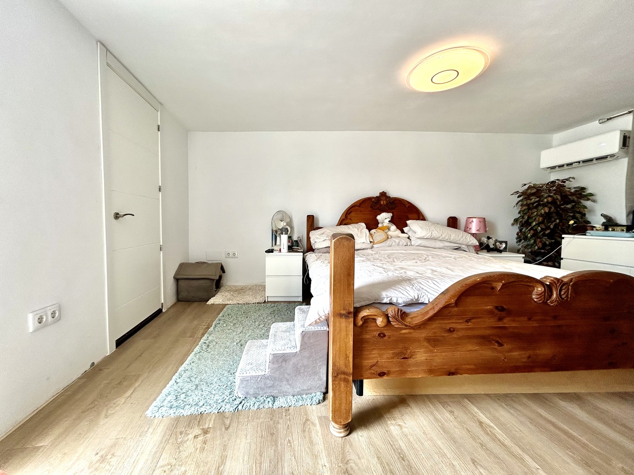 Villa for sale in Los Montesinos, Alicante, Spain