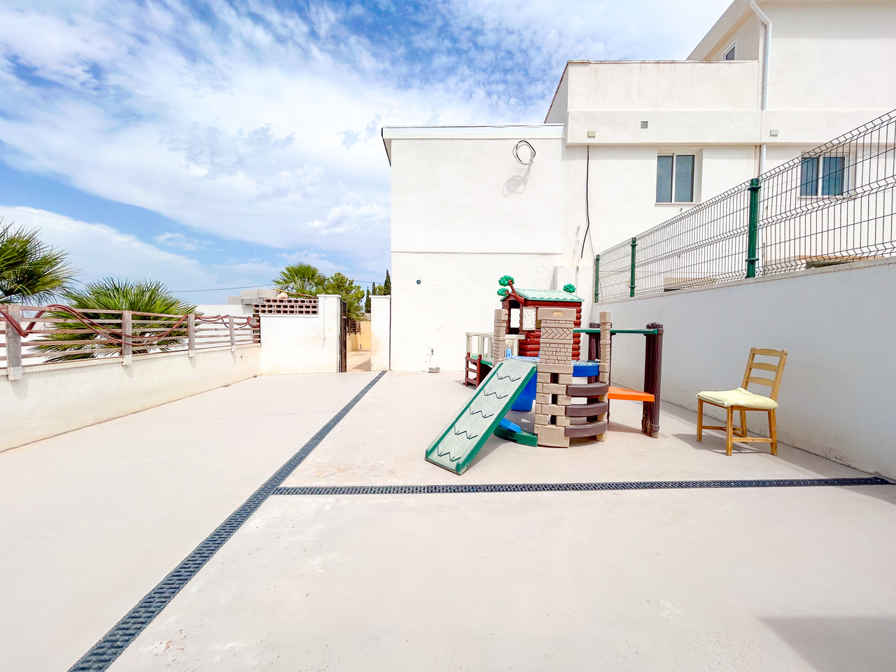 Villa for sale in Los Montesinos, Alicante, Spain