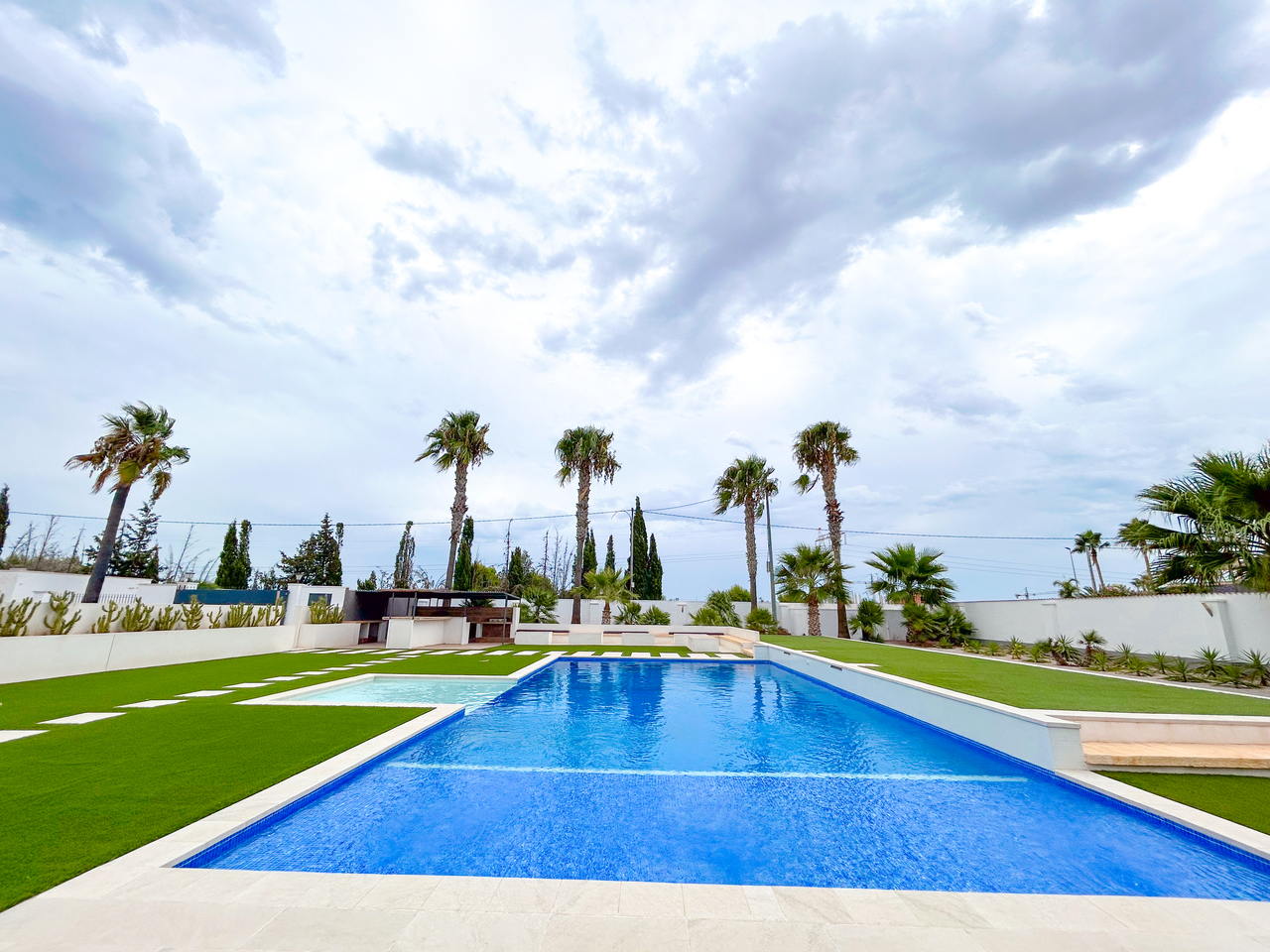 Villa for sale in Los Montesinos, Alicante, Spain