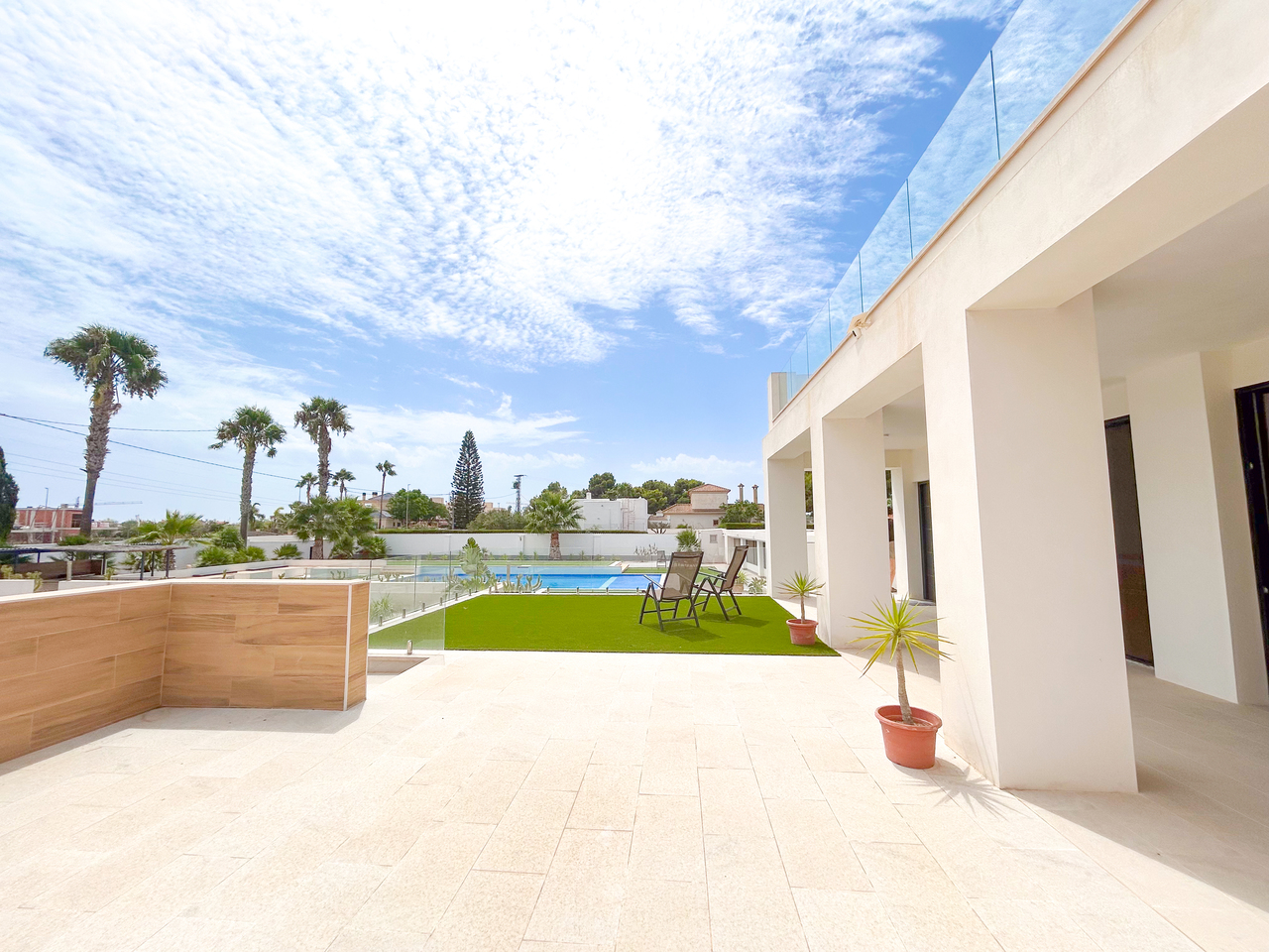Villa for sale in Los Montesinos, Alicante, Spain